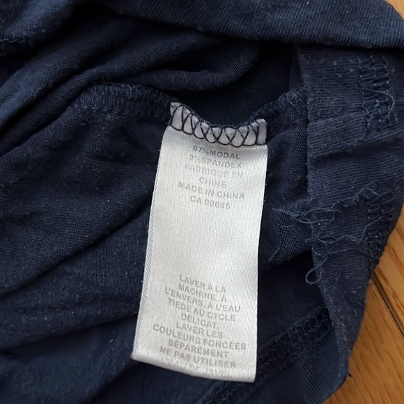 Reitman’s Petite 3/4 Sleeve Navy Shirt - Picture 3 of 4